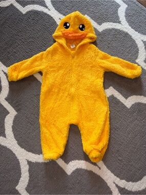 SHEIN Yellow Plush Duck Hooded Footie Romper